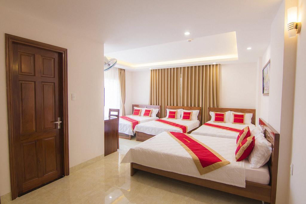 Anh Tuan Hotel Вунгтау Экстерьер фото